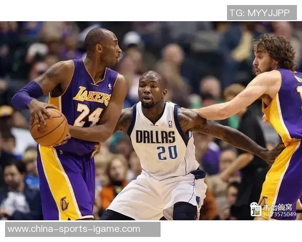 马库斯斯马特在NBA赛场上的成长与突破之路探讨 马库斯斯马特在NBA赛场上的成长与突破之路探讨